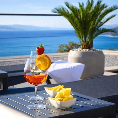 Luxury Ida *
