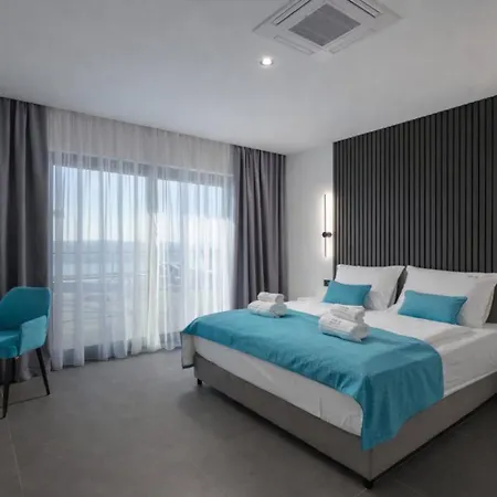 Luxury Ida Villa