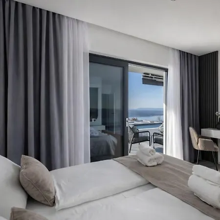 Luxury Ida *