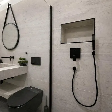 Luxury Ida