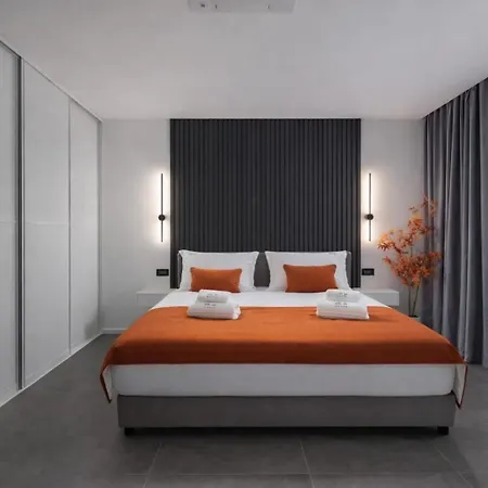 Luxury Ida With Heated Pool, Hot Tub And Sauna *